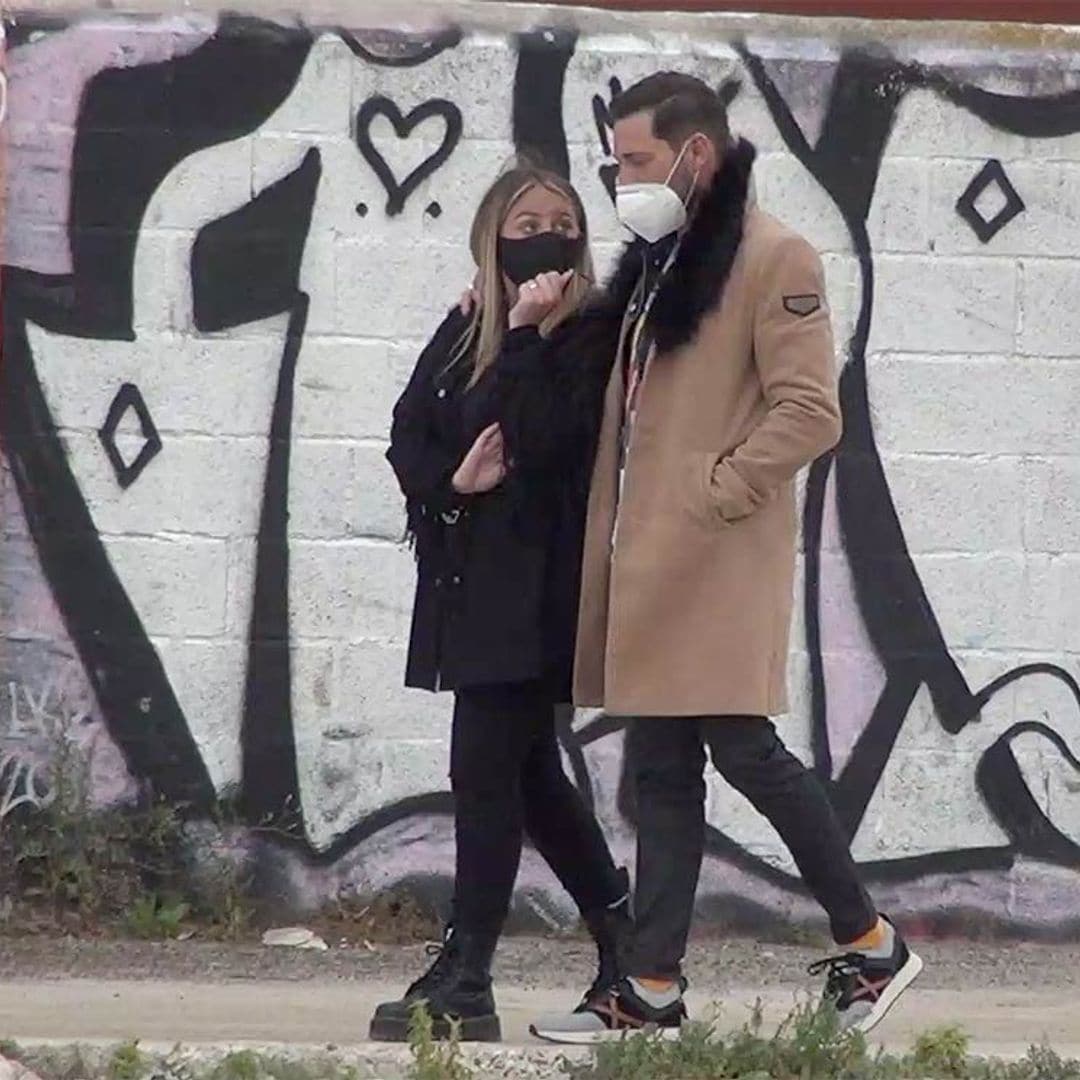 Los gestos de la tensa conversación de Antonio David y Rocío Flores antes del documental