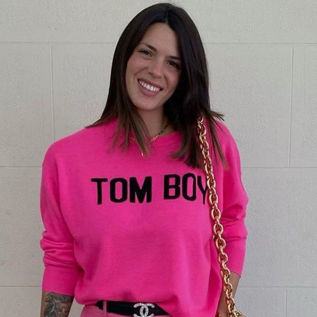 Las imágenes de Laura Matamoros celebrando su embarazo junto a María Pombo
