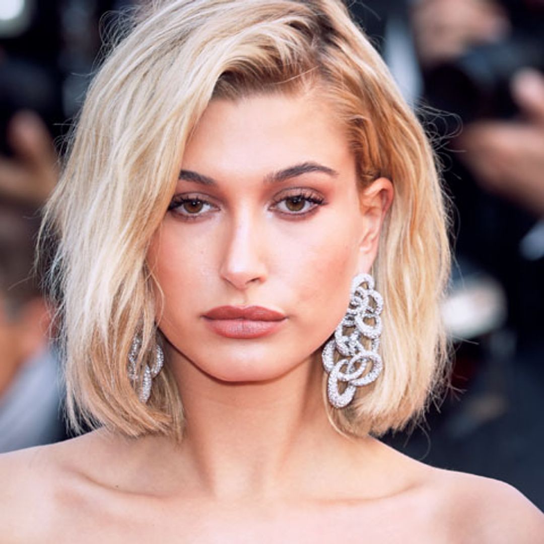 El maquillaje de noche perfecto de Hailey Baldwin escondía este producto