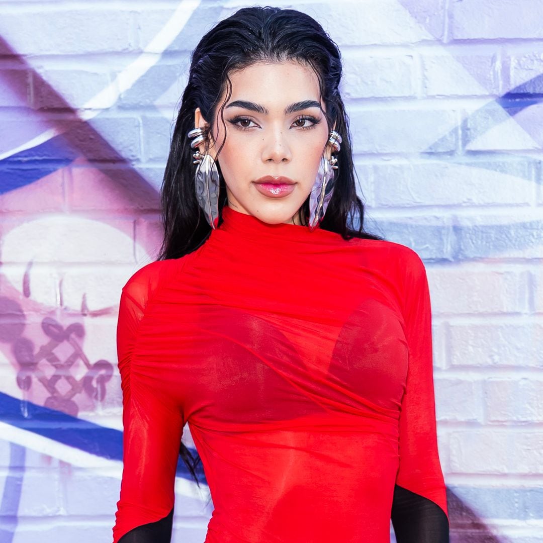 Kenia Os arranca el 2026 con un radical corte de cabello