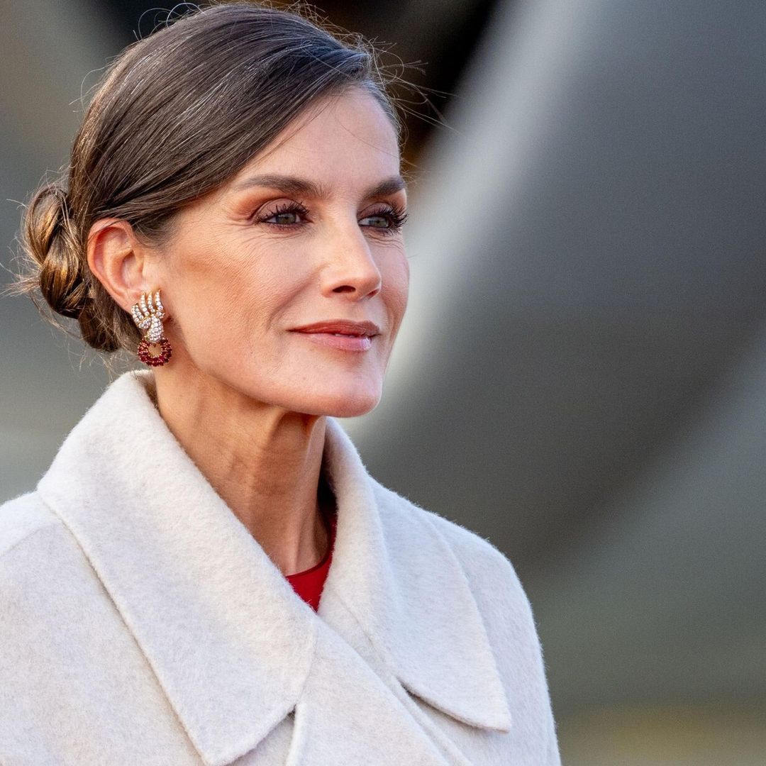 La Reina Letizia conquista a los españoles y arrasa entre los jóvenes: la gran encuesta de ¡HOLA! sobre doña Letizia