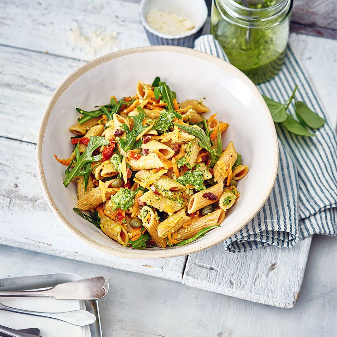 Spanakopita, koshari y pasta integral: tres recetas fáciles para viajar cocinando