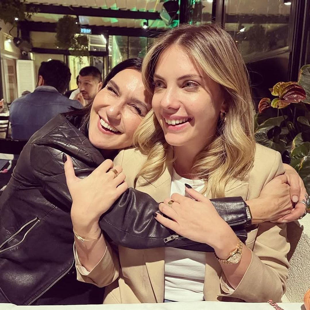 El esperado reencuentro de Eda Ece y Sevval Sam en televisión tras 'Pecado original'