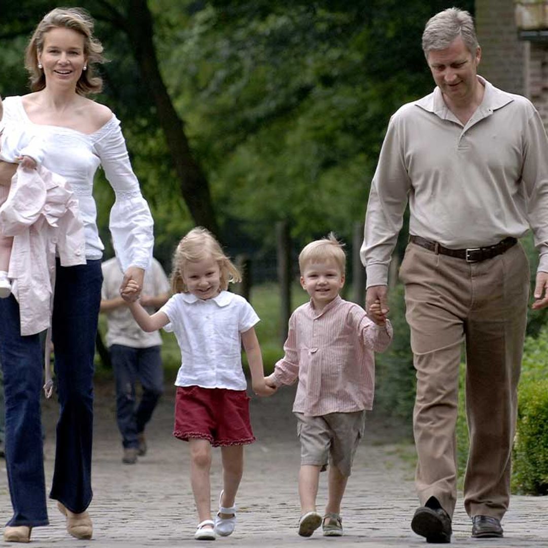 LA VUELTA AL COLE DE LOS PRÍNCIPES ELISABETH Y GABRIEL DE BÉLGICA