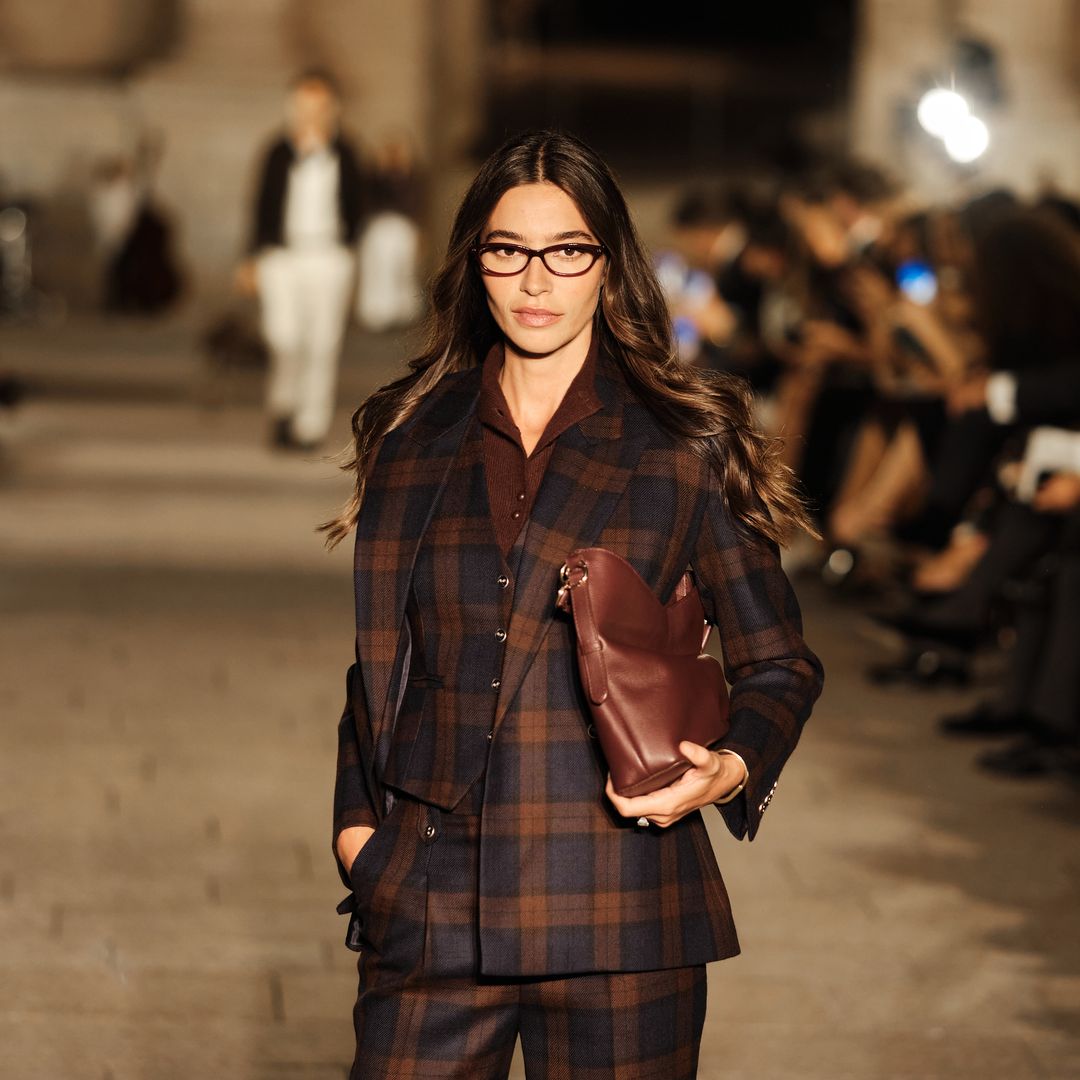 Acompañamos a Rocío Crusset, Beltrán Lozano y los demás protagonistas del desfile de Silbon en una extraordinaria noche cordobesa