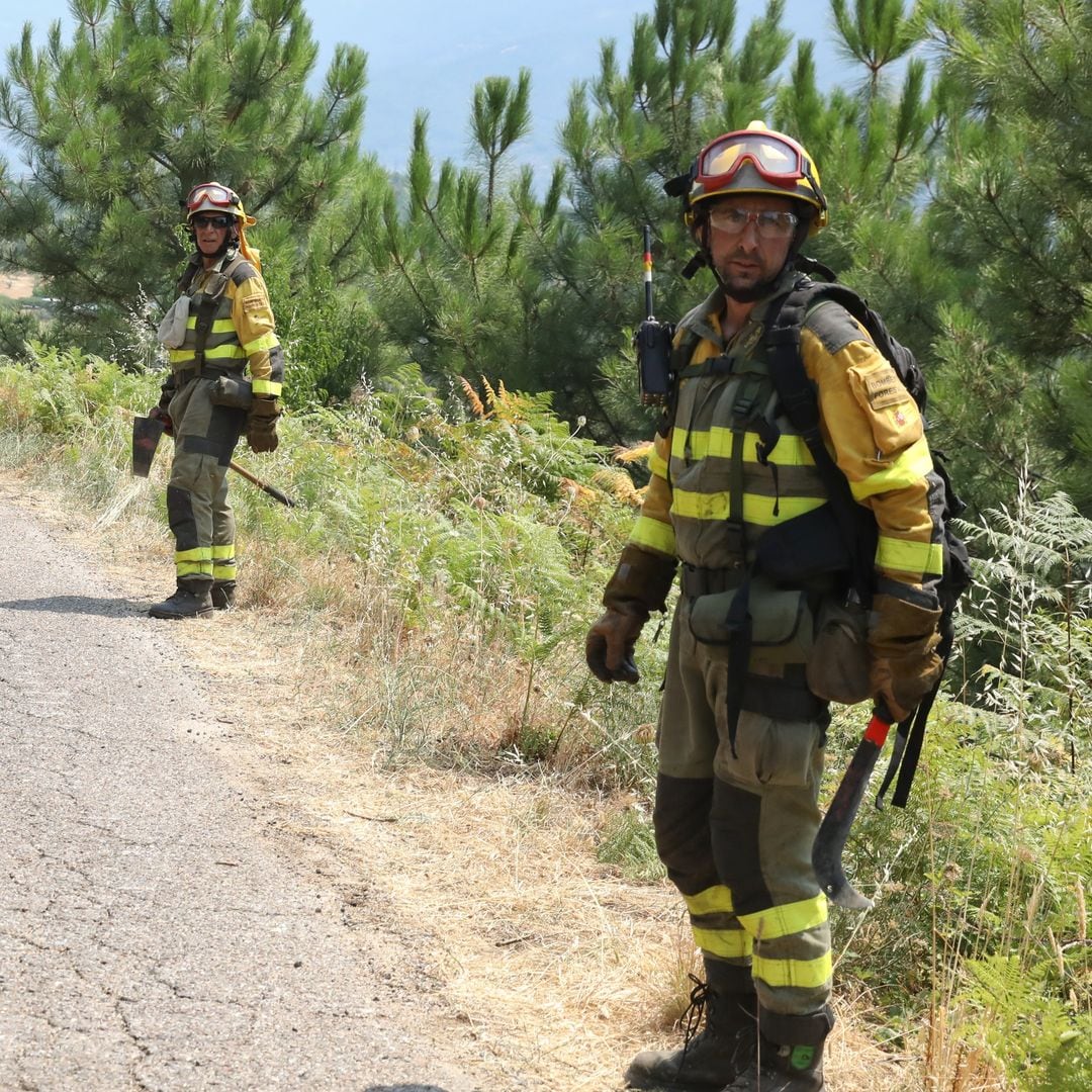 "Lo perderíamos todo": la increíble historia de cómo un pueblo se unió para salvar del fuego el hogar de una familia en Gredos