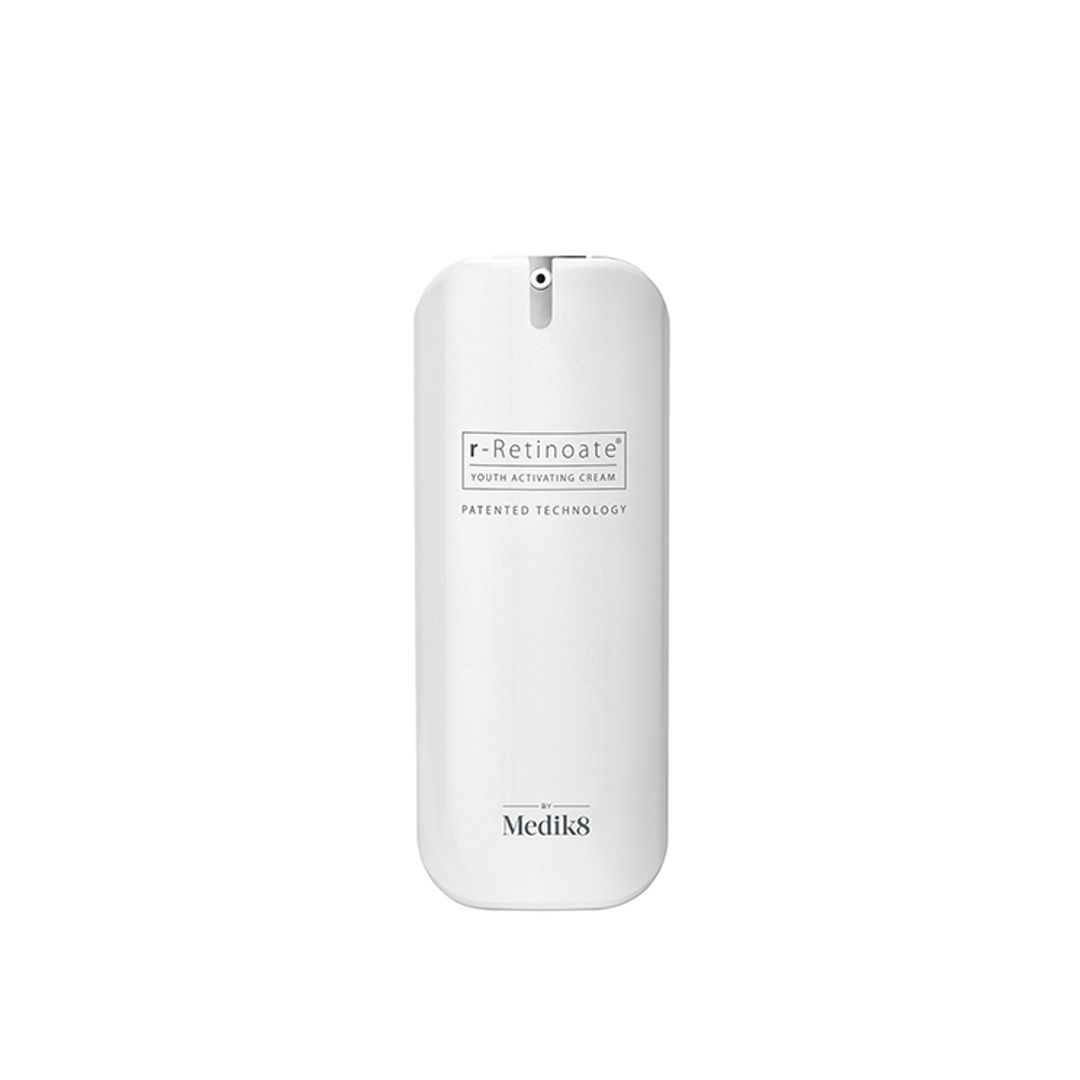 R-Retinoate Day & Night Cream, de Medik8 (189 euros). Tratamiento de noche con retinil retinoato (ocho veces más potente que el retinol tradicional), vitamina C y ácido hialurónico.
