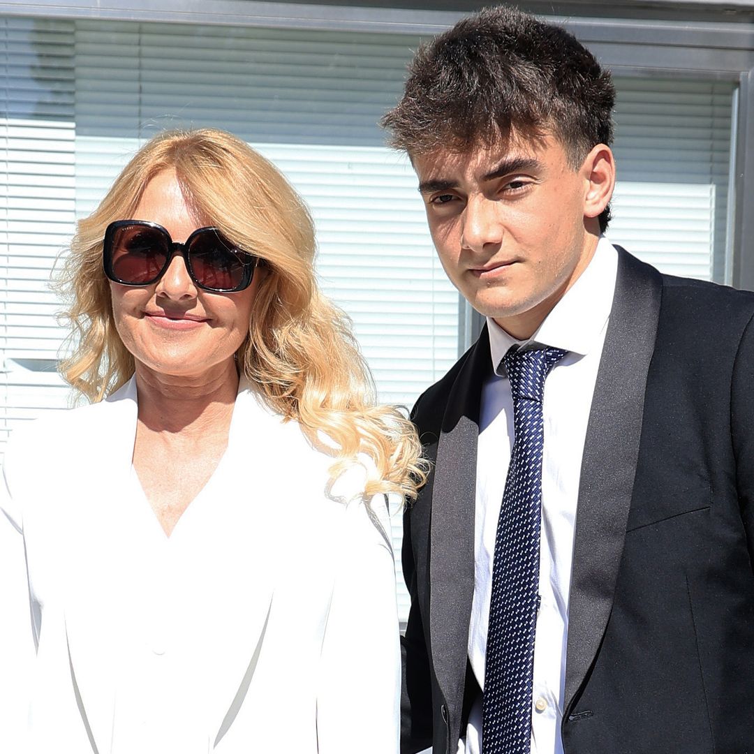 Cayetana Guillén Cuervo celebra el 20 cumpleaños de su hijo Leo Ayyashi: "El amor de mi vida"