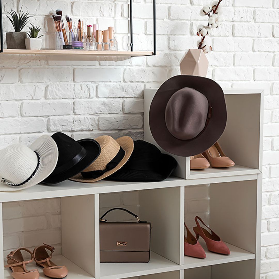 10 formas muy prácticas de ordenar tus complementos: joyas, cinturones, sombreros…