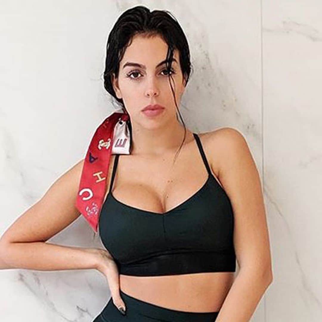 Chándal y tacones: una rompedora Georgina Rodríguez anima a Cristiano Ronaldo