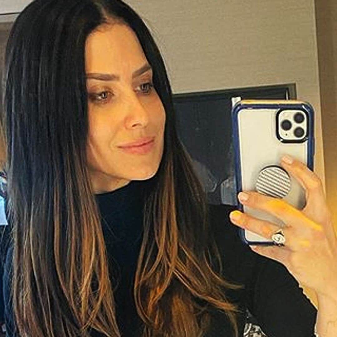 Hilaria Baldwin presume de curvas premamá tras anunciar que espera su quinto hijo