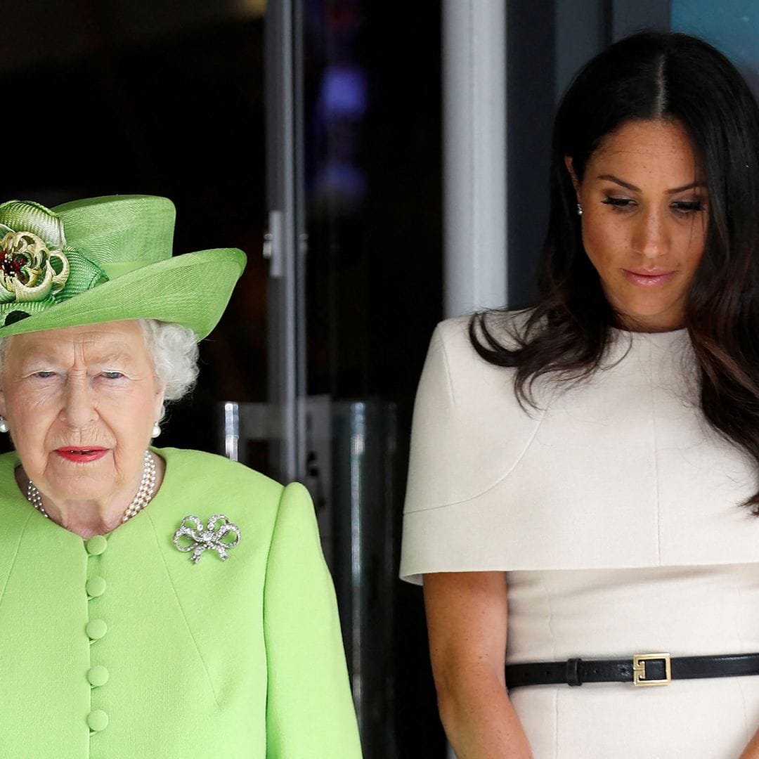 Sale a la luz el motivo por el que Isabel II tuvo que intervenir antes de la boda del príncipe Harry y Meghan Markle 