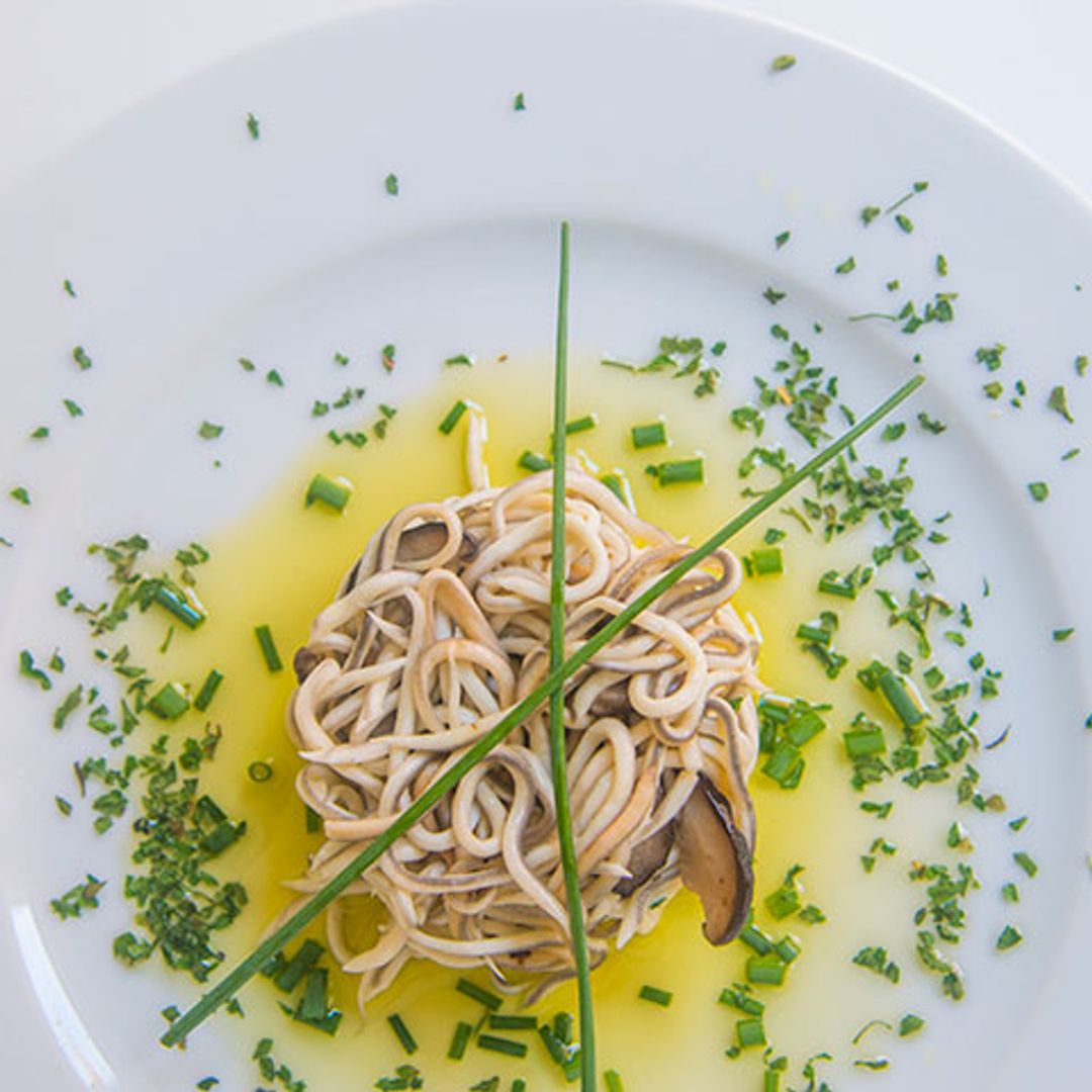 Gulas salteadas con hongos