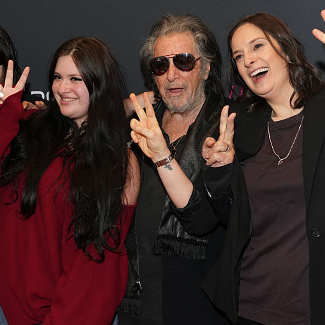 El sorprendente posado familiar de Al Pacino en el debut de su hija Julie como directora