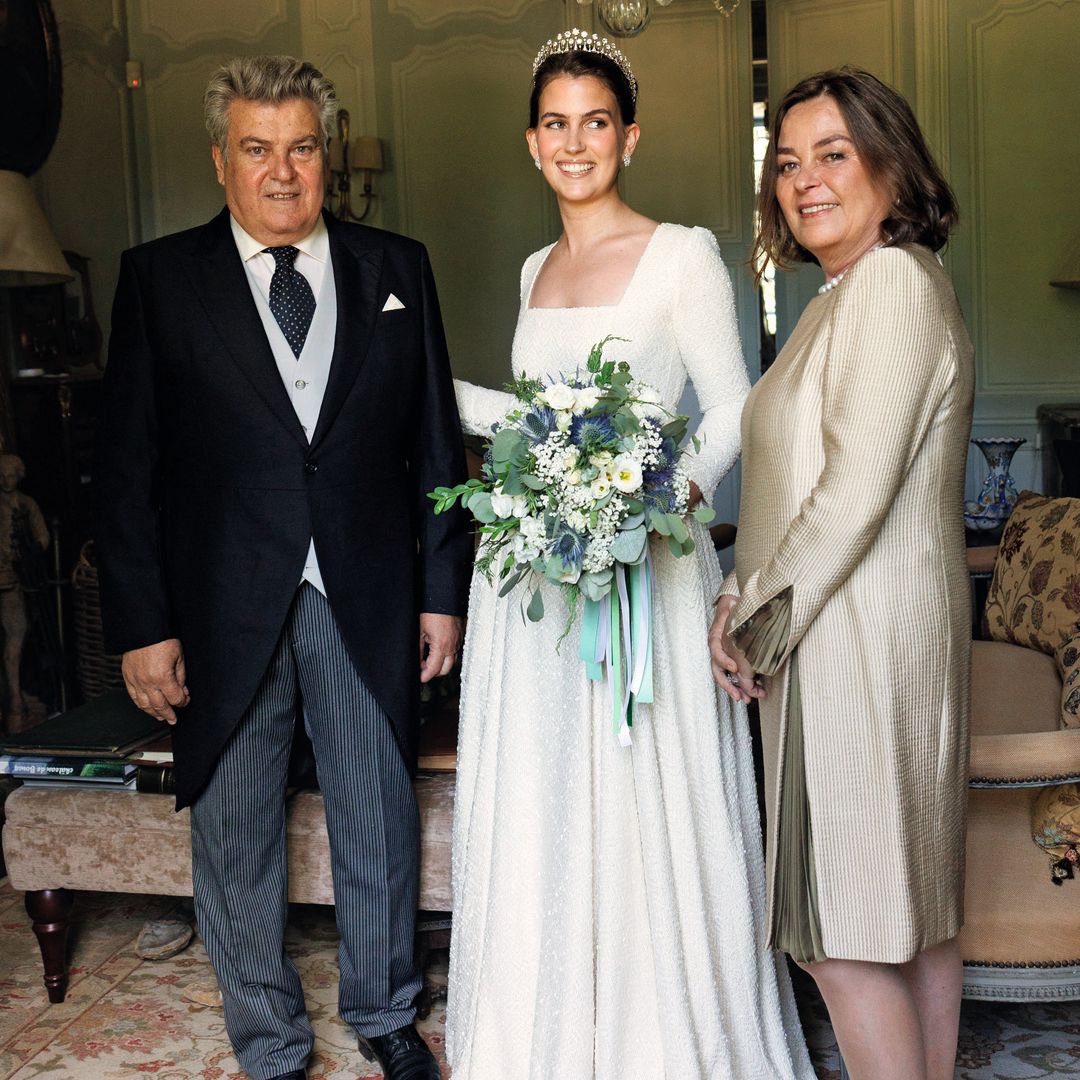 La novia con sus padres, César Alba Beteré y Mercedes Castillejo y Oriol