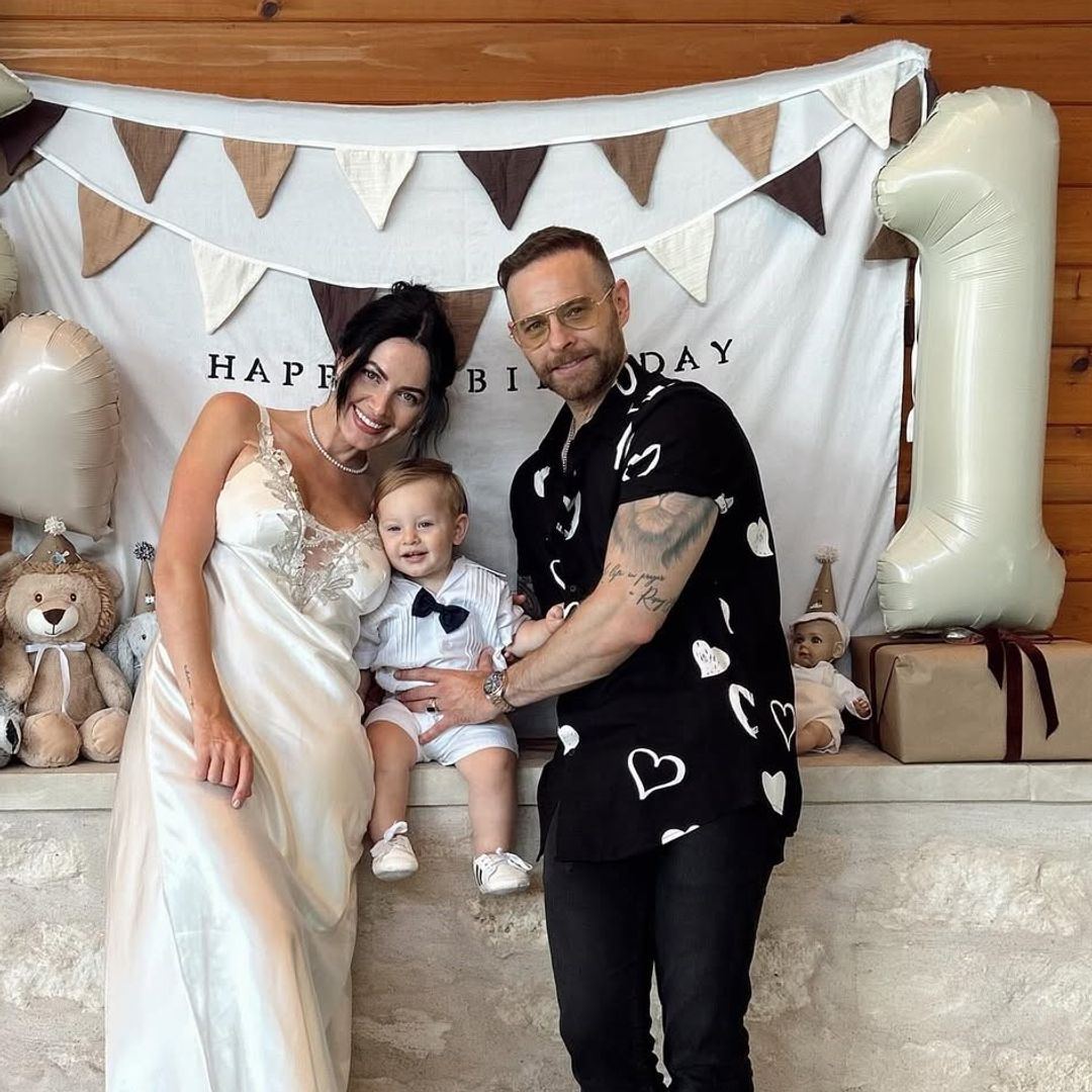 Con un íntimo festejo, Luis Ernesto Franco y su esposa celebran el primer año de su hijo