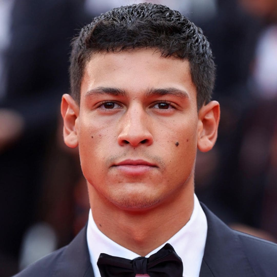 Así es el novio de Rosalía, un actor alemán de abdominal perfecto que le ha robado el corazón