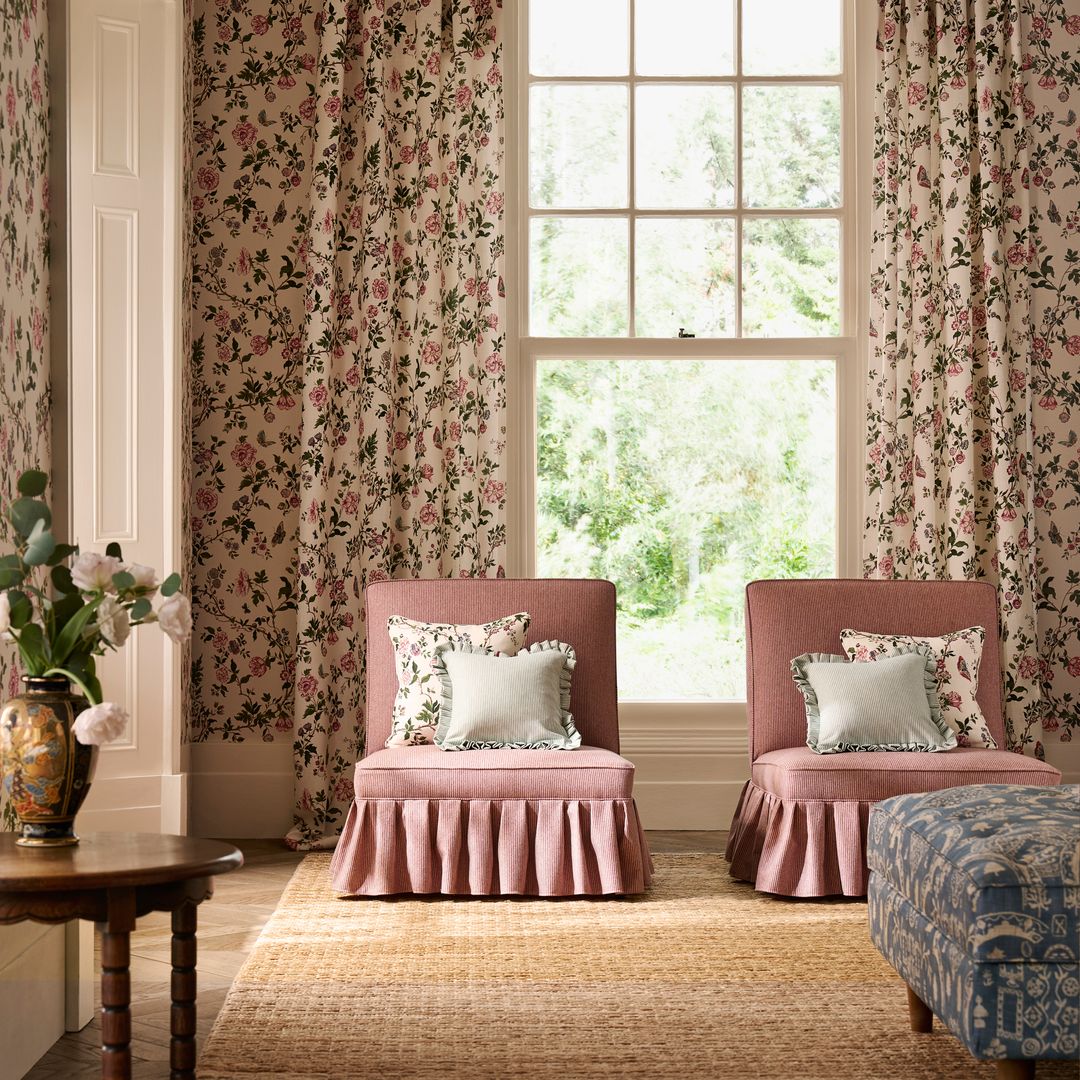 10 tendencias de decoración que creíamos pasadas de moda y que volveremos a querer en casa: de los baños rosas al terrazo