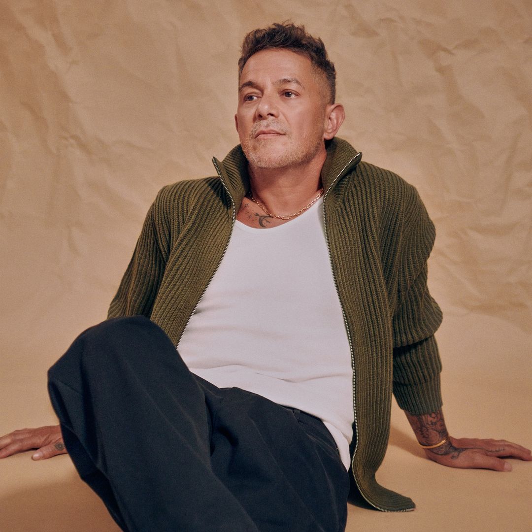 Alejandro Sanz estrena '¿Y Ahora Qué?, y Christian Nodal lanza '¿Quién + Como Yo?'