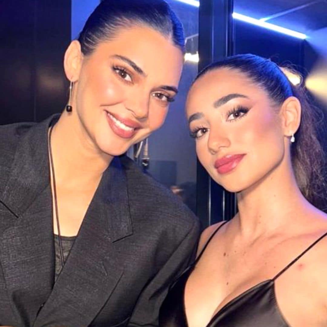 La gran noche parisina de Lola Lolita: de su desfile en la Torre Eiffel a su encuentro con Kendall Jenner