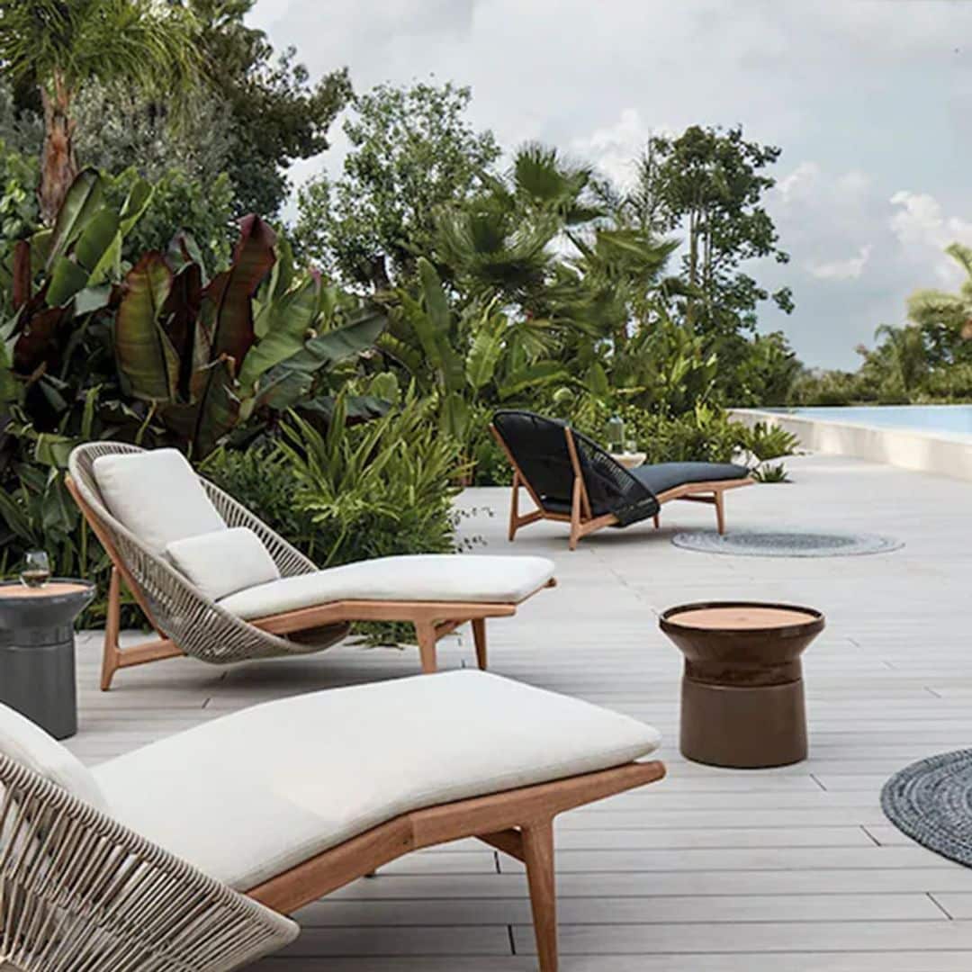 10 tendencias para decorar terrazas y jardines que triunfan en 2025