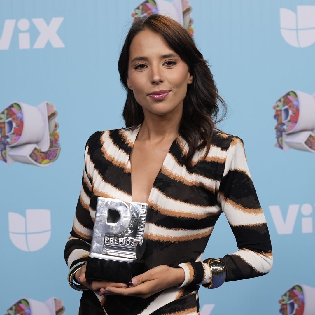 Majo Aguilar triunfa en Premios Juventud y así la apoyó la dinastía Aguilar