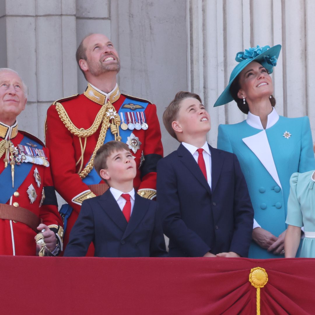 Un icónico balcón, 775 habitaciones y otras curiosidades del Palacio de Buckingham en el día más esperado del calendario real británico