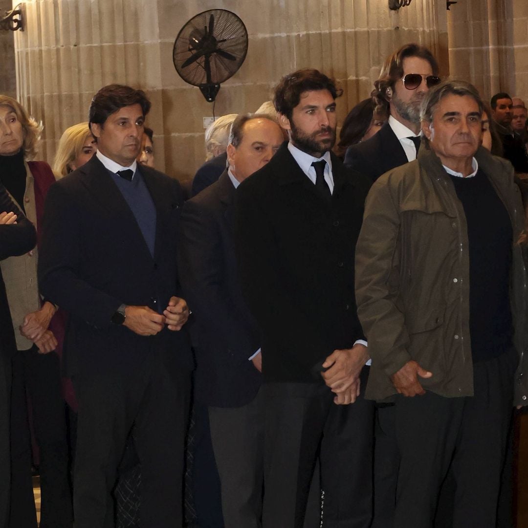 Inés Domecq, Francisco y Cayetano Rivera... Todos los asistentes al multitudinario funeral por Álvaro Domecq en Jerez
