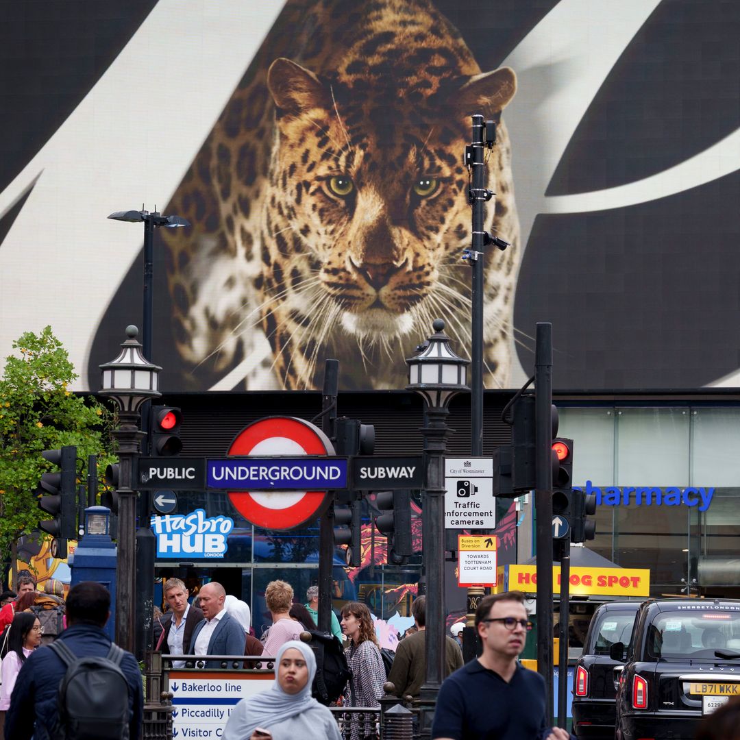 La nueva campaña de Cartier en Londres