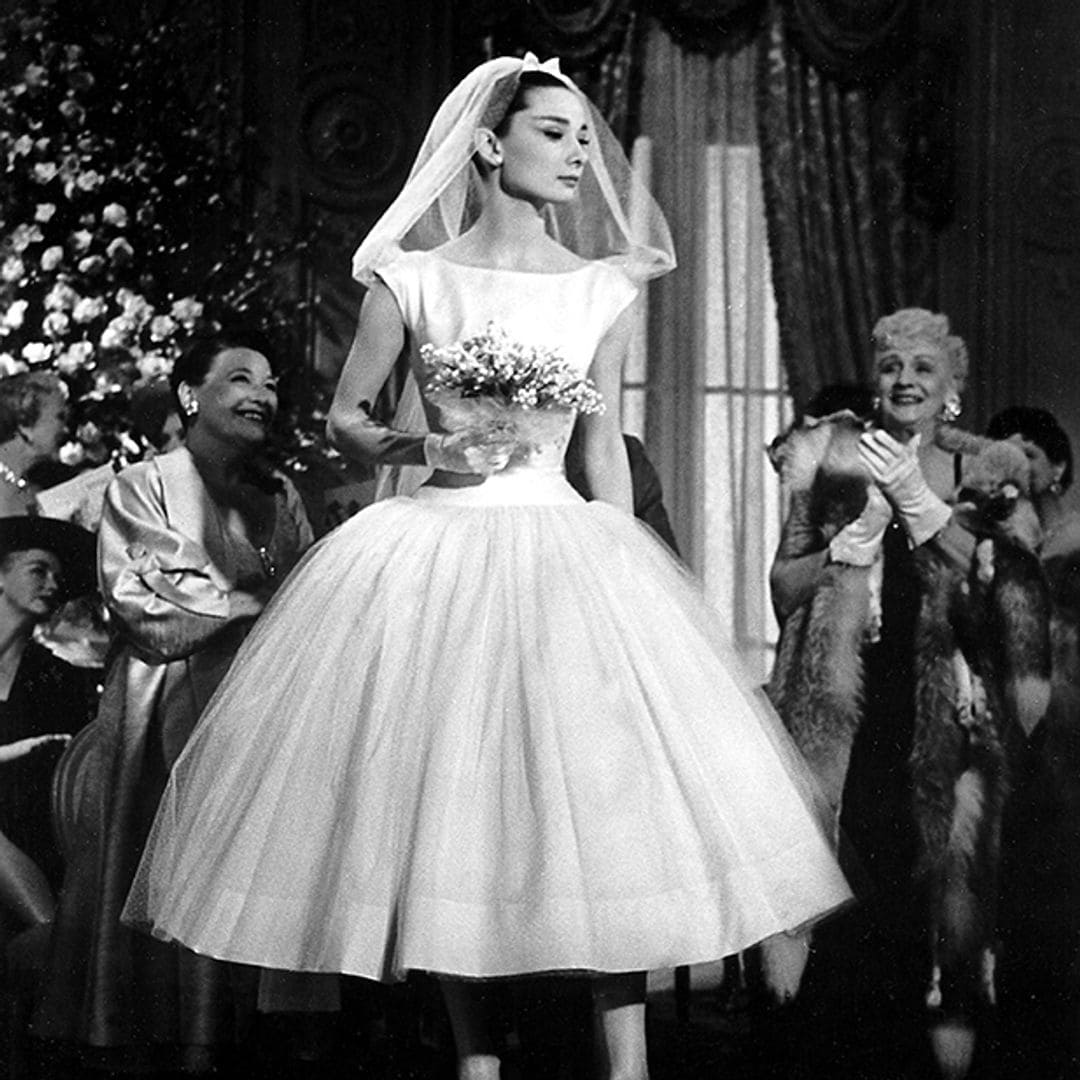 Se casó dos veces, pero se vistió de novia en cinco ocasiones y esta es la historia de sus looks más especiales