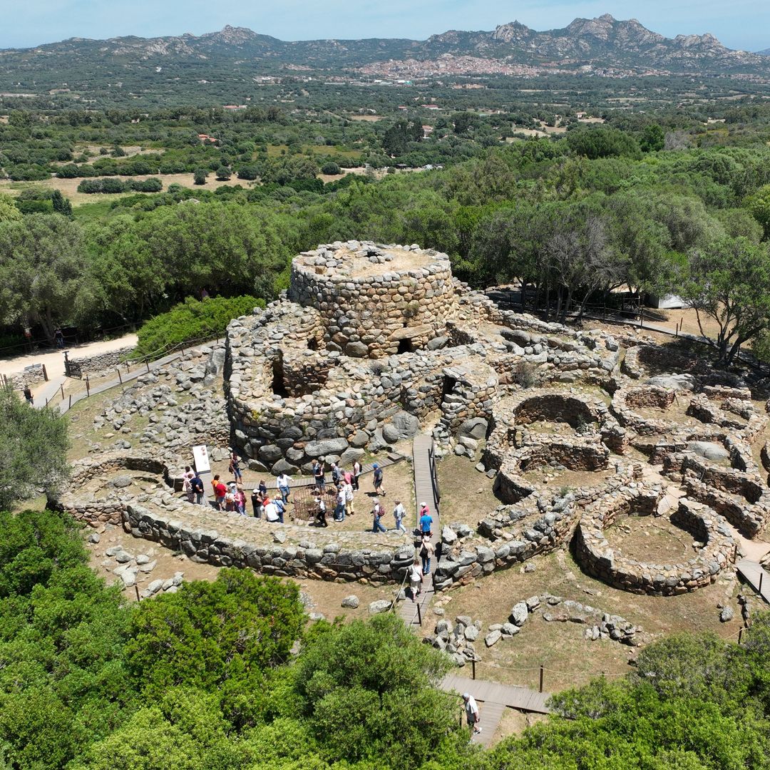 Sitio arqueológico Nuraghe La Prisgiona, Cerdeña, Italia