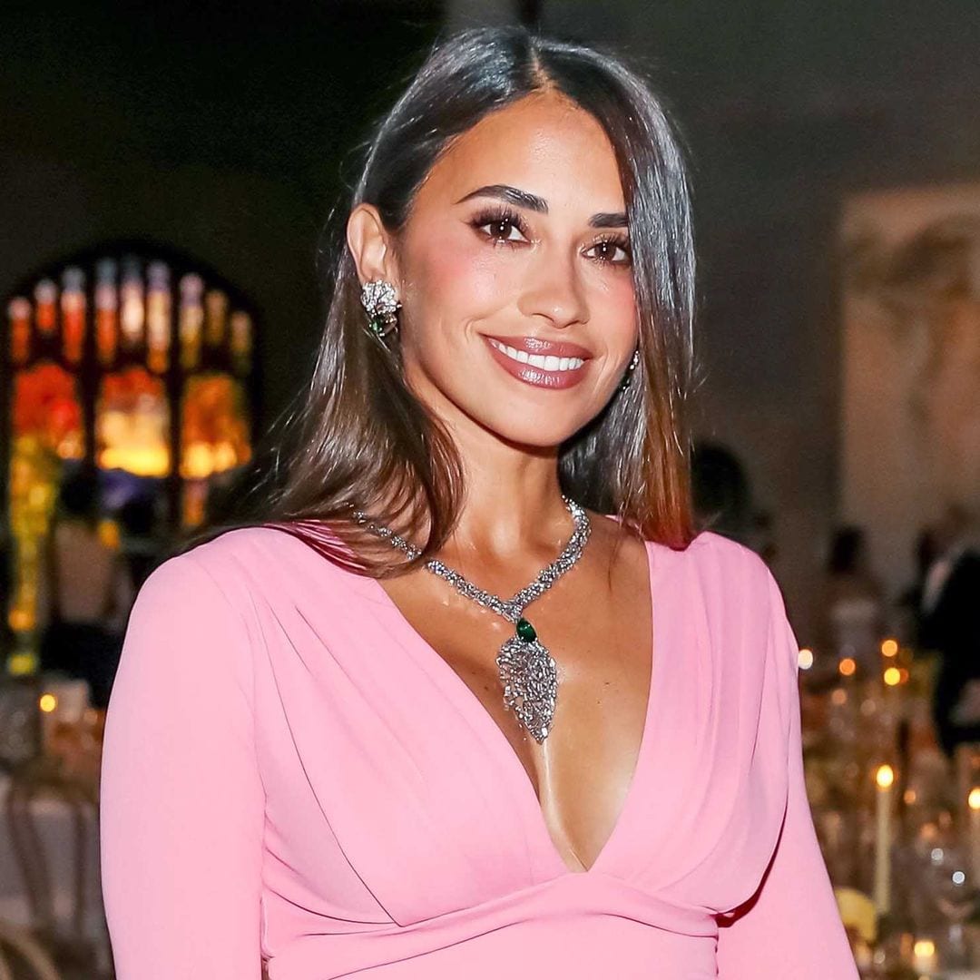 Antonela Roccuzzo sube la temperatura con su posado en bikini más espectacular