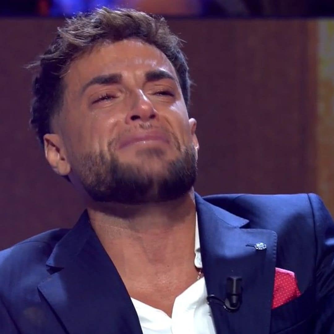 Montoya se rompe en directo y se sincera tras su etapa más complicada: "Salí al balcón, miré para abajo y me planteé mi vida"