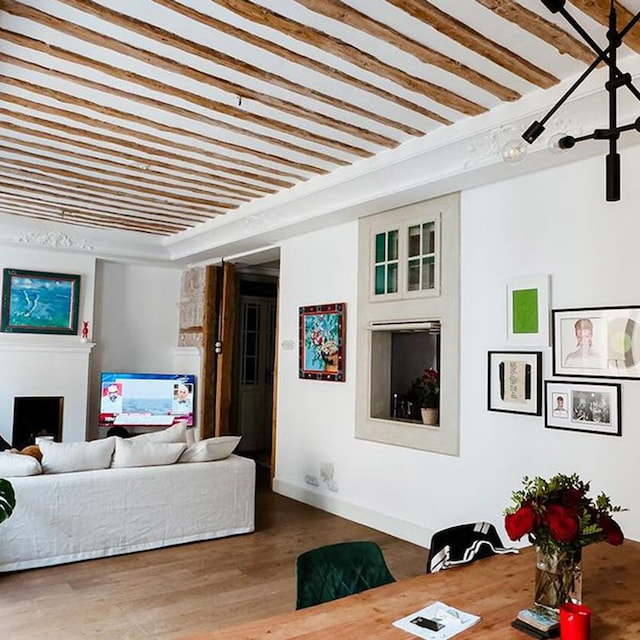 casa james rhodes y micaela breque 01t