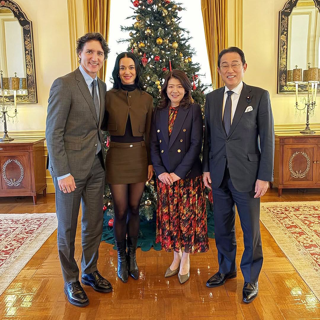 Katy Perry, al más puro estilo primera dama en su debut 'oficial' con Justin Trudeau en su visita a Japón