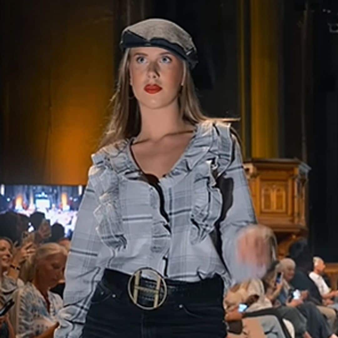 Las hijas de Marta Luisa de Noruega sorprenden desfilando en la pasarela en el gran día de su madre