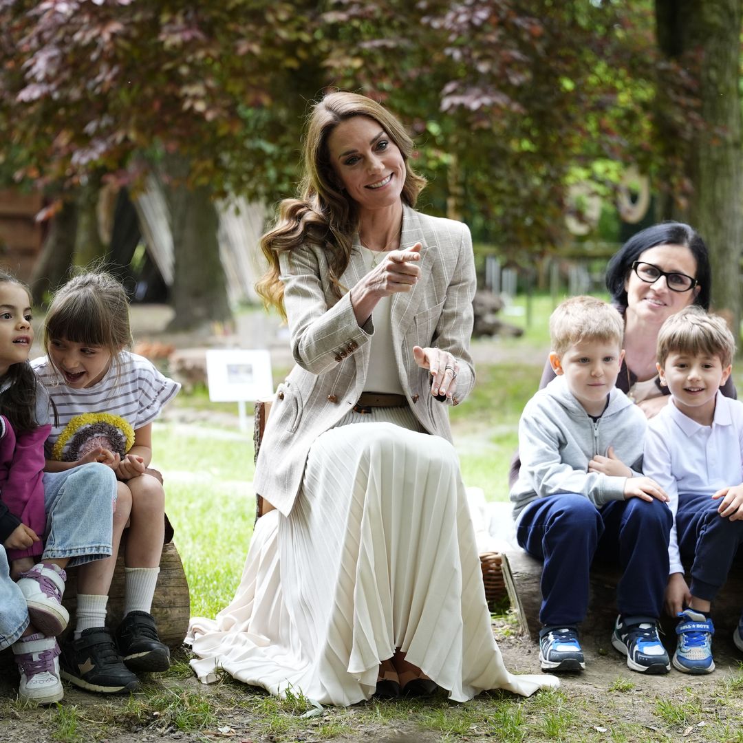 Kate Middleton, más Diana de Gales que nunca, en su visita a una escuela infantil en Italia