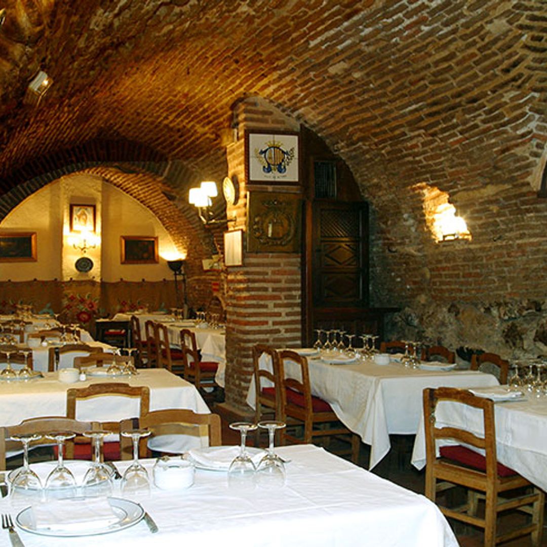 El restaurante más antiguo del mundo está en Madrid… y ¡es de novela!