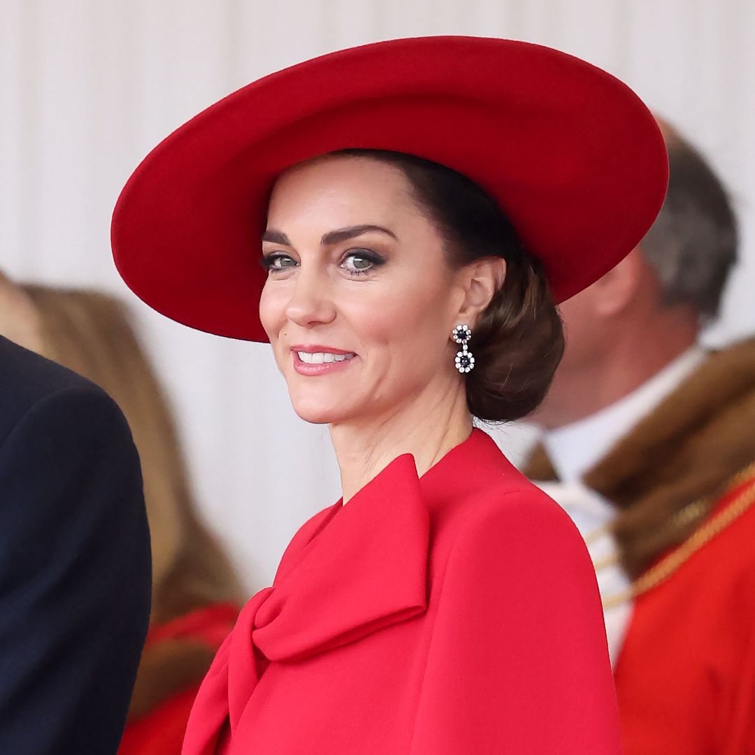 La estricta regla que la princesa Kate debe cumplir en los actos públicos