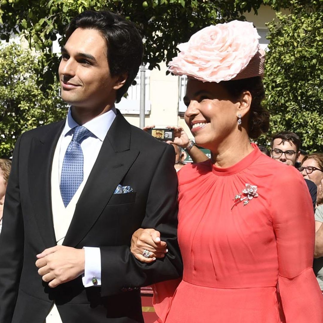Pamelas, tocados y mucho colorido en los looks de las invitadas a la boda de Victoria de Hohenlohe
