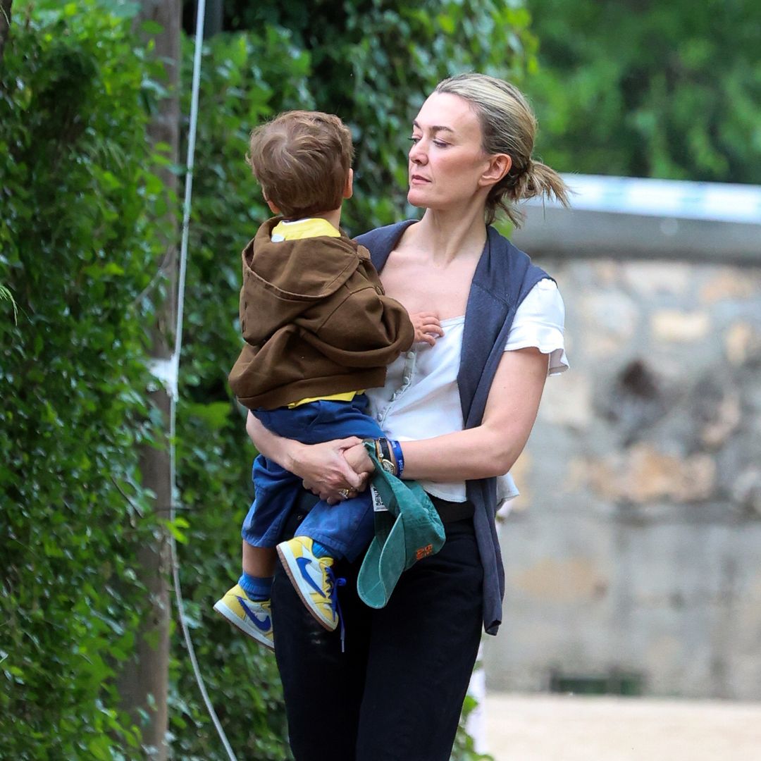 Las imágenes de Marta Ortega con su familia en la hípica: una mamá volcada en sus hijos y una buena relación con su ex