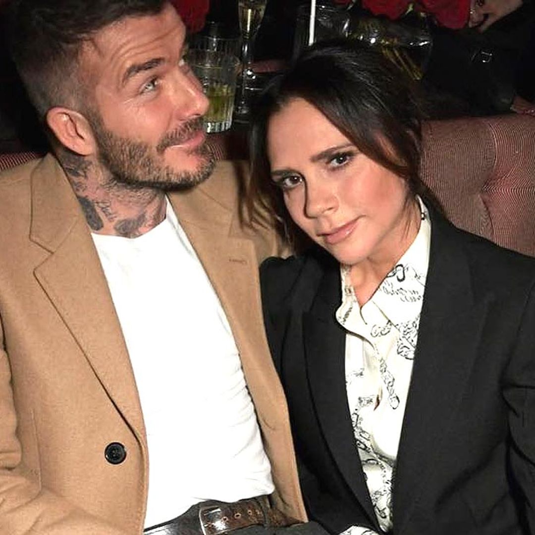 La divertida 'pelea' de David y Victoria Beckham por controlar al duende navideño de su casa