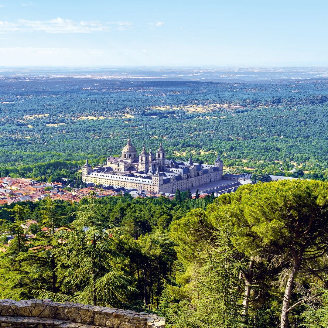 Escapada a San Lorenzo de El Escorial, más allá del monasterio