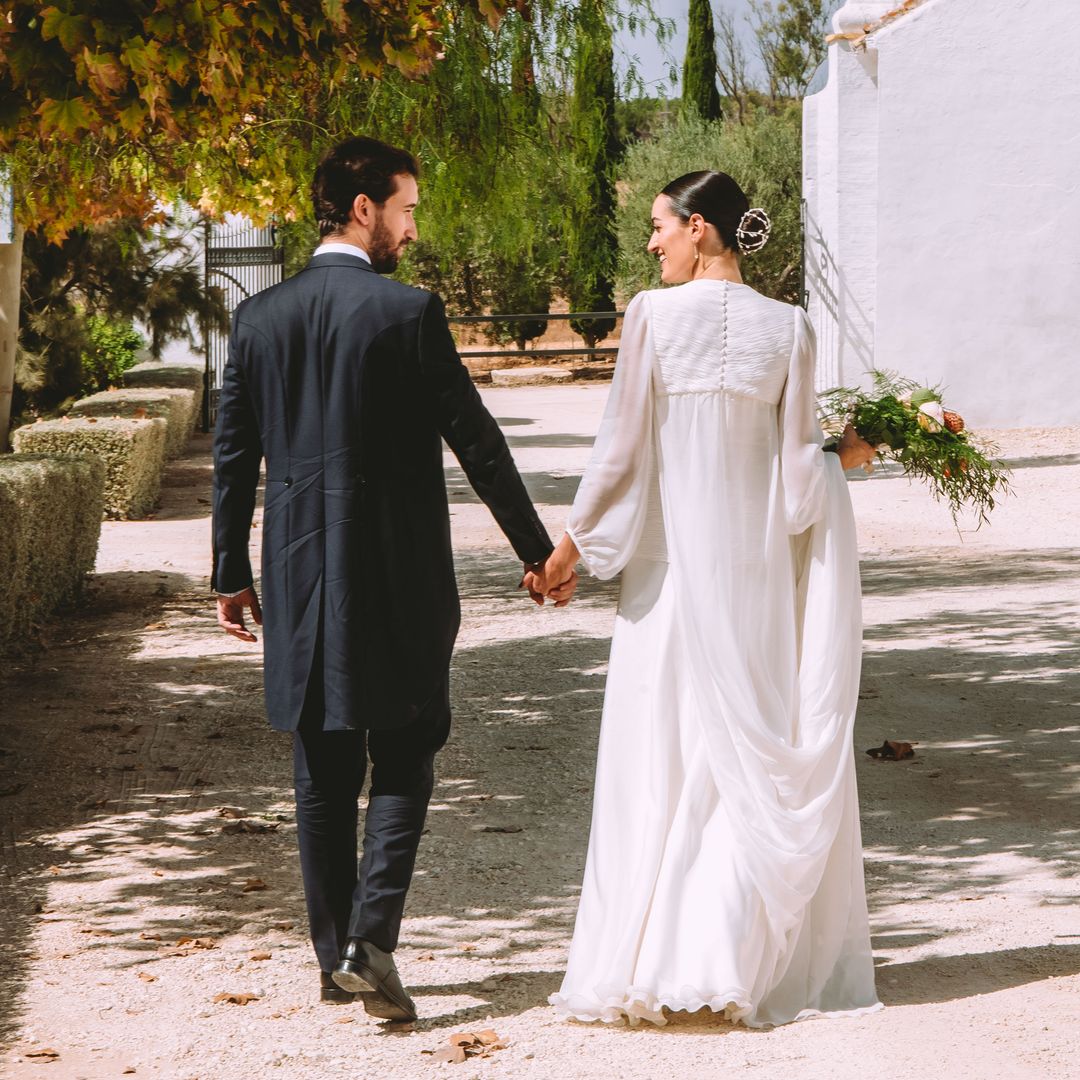 Carmen, una novia sin velo que confió a su hermana la decoración de su boda: "Fue un auténtico lujo contar con su talento y su apoyo incondicional"
