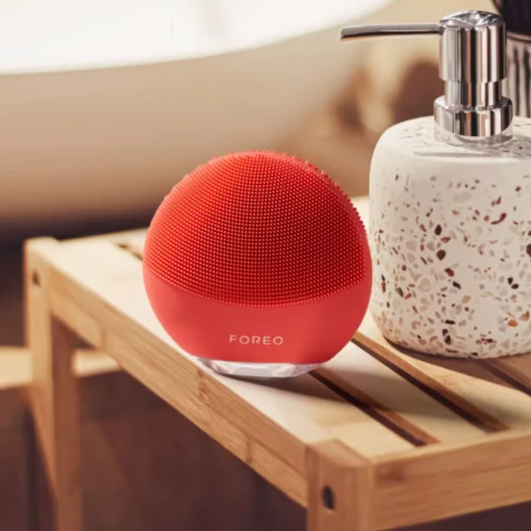 Localizamos en AliExpress el cepillo limpiador facial de FOREO a un precio nunca visto