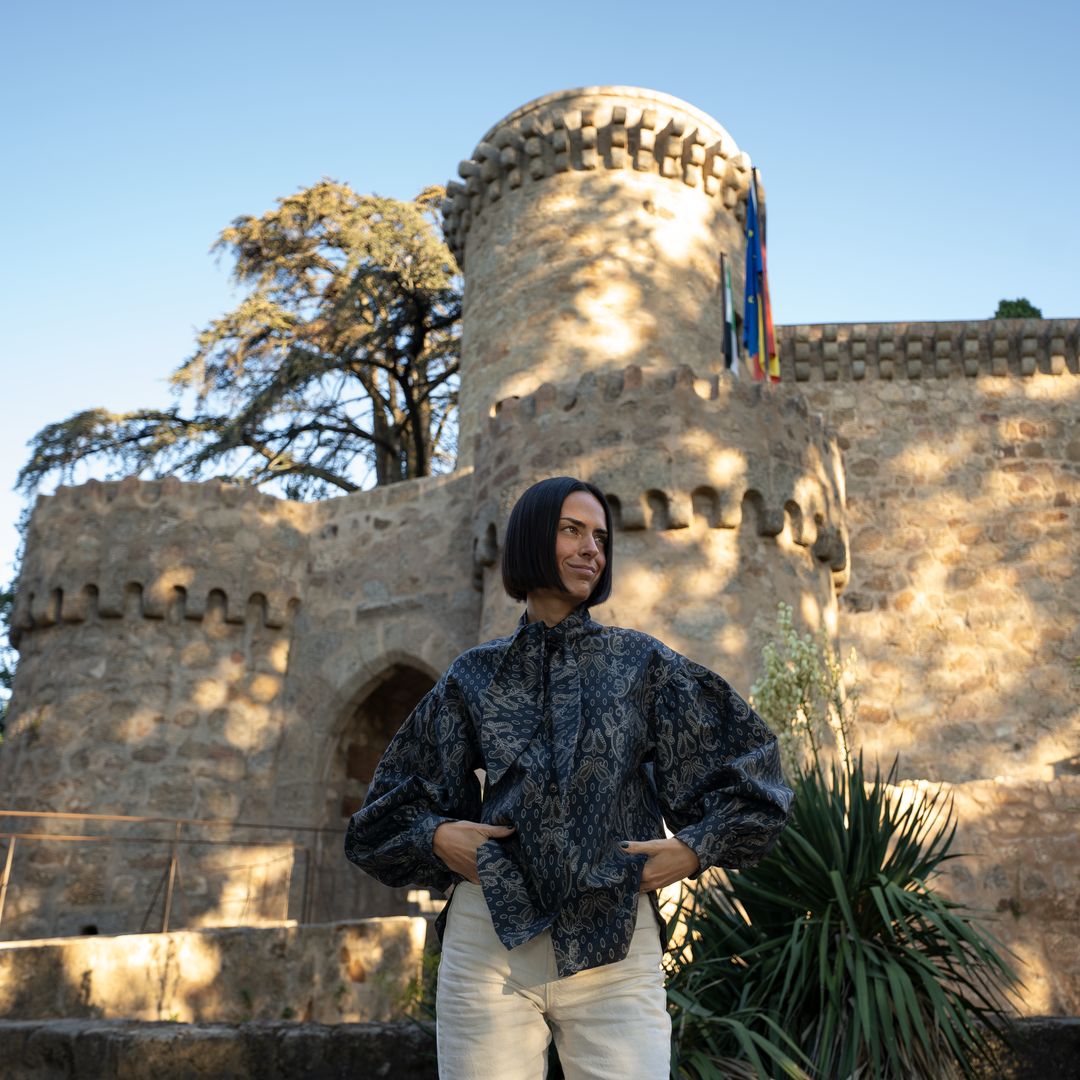 Así es dormir en el castillo de Carlos V: una joya histórica con vistas a Gredos y sabores típicos de La Vera