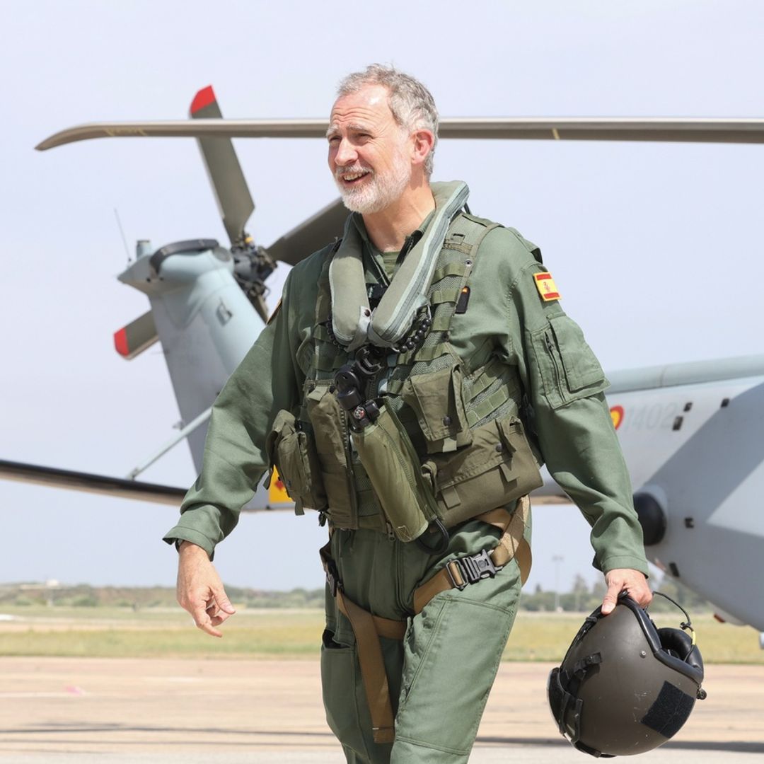 Felipe VI se sube a un helicóptero a lo 'Top Gun' tras el gran paso de la princesa Leonor