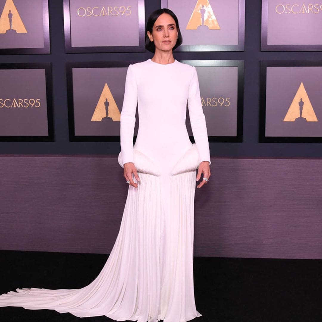 Del vestido de esferas doradas a su última alfombra roja: por qué Jennifer Connelly es la gran embajadora del 'savoir faire' francés