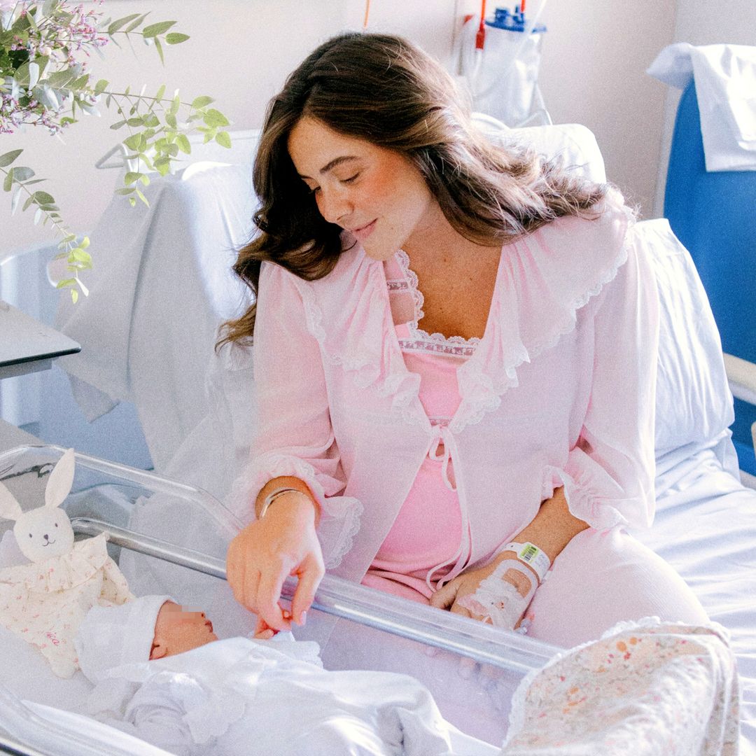 La influencer Ale Segura cumple por fin su sueño de ser madre y desvela el precioso nombre que le han puesto a su hija