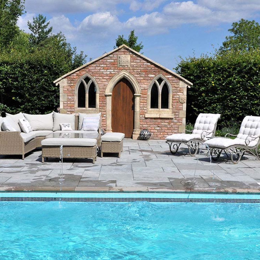 ¿Sabes cómo tienes que preparar la piscina para el invierno?
